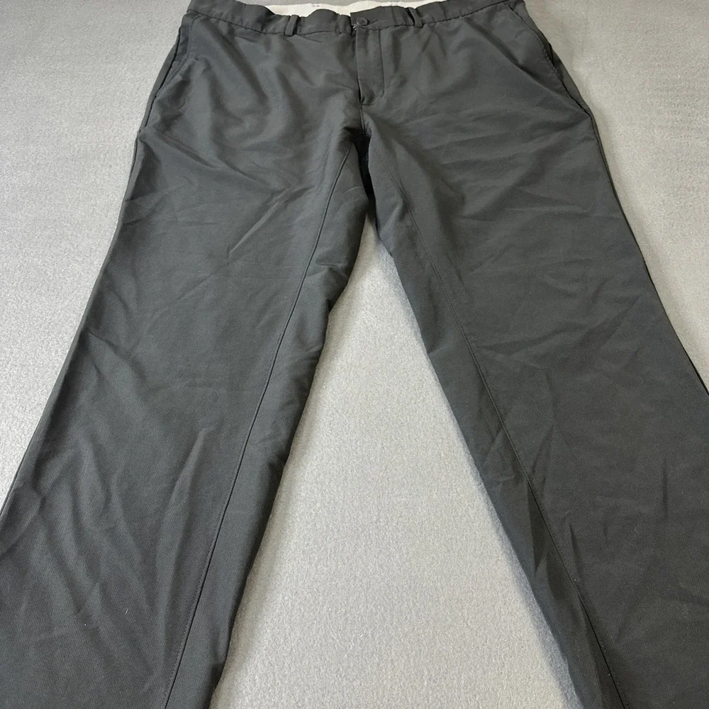 Nike Golf Mens Pants Black  Size 38 x30 Dri-Fit Standard Fit Polyester Blend
